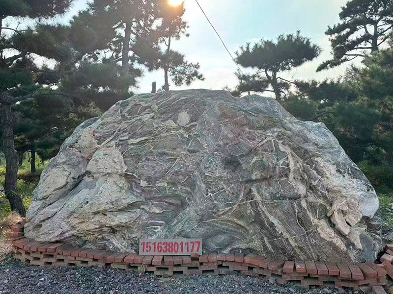 泰山石